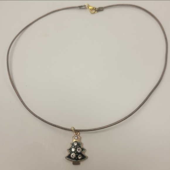 Brown Cord and Green Christmas Tree Necklace - Picture 4 of 9